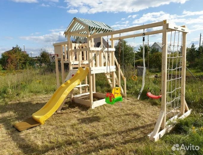 Детская площадка для всей семьи