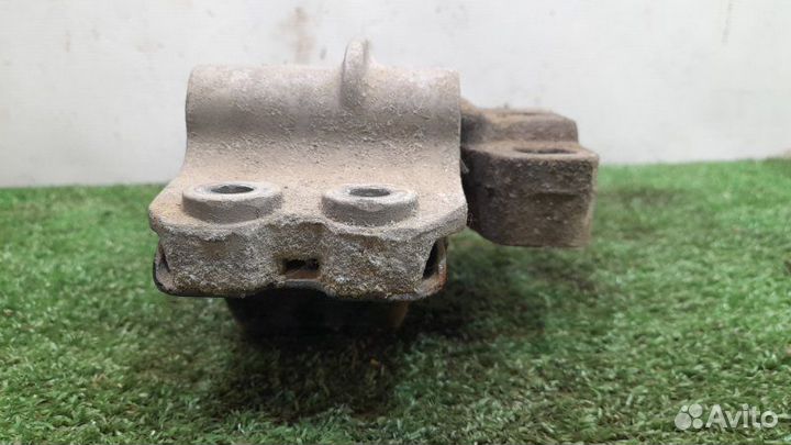 Подушка двигателя левая Audi A3 8P 1.6 BSE (102