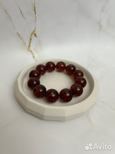 Браслет из янтаря