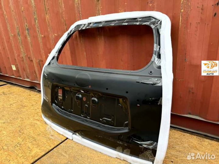 Крышка багажника Toyota Land Cruiser Prado J150