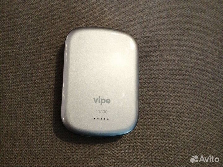 Магнитный аккумулятор с беспроводной зарядкой