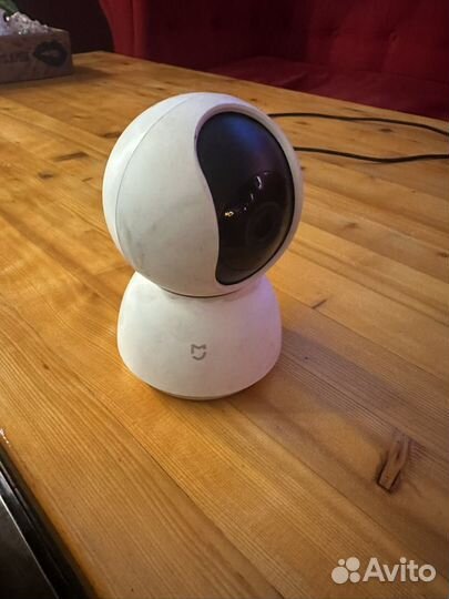 Камера видеонаблюдения купольная