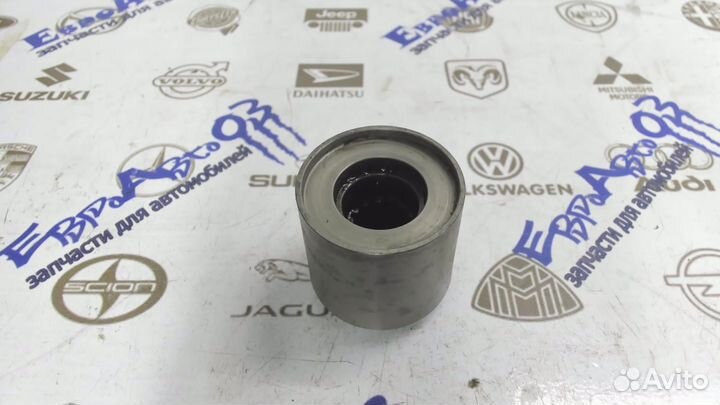 Шкив (втулка) насоса гура Audi A6 C6,4F 2004-2011