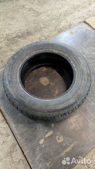Dunlop SP Sport 2000 225/60 R15 96V