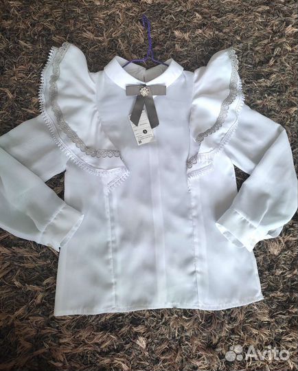 Блузки новые 134-146