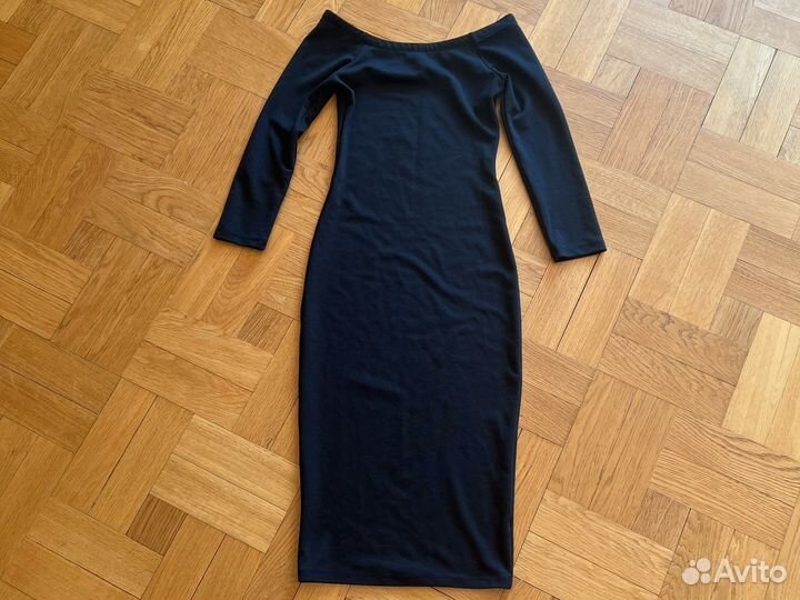 Платье zara б/у