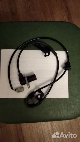 Датчик частоты вращения колеса