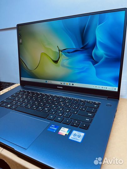 Игровой ноутбук MSI i5-1155g7/irisXE 4Gb