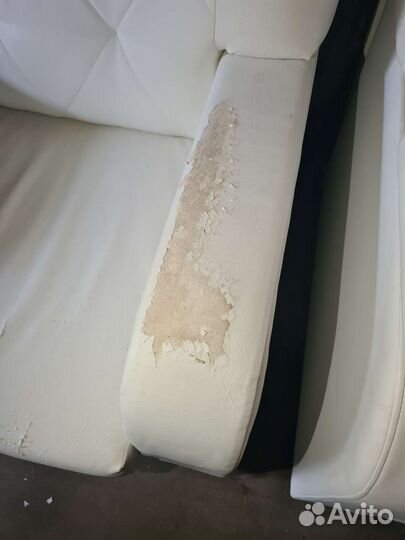 Педикюрное кресло трон с пуфом и подставкой