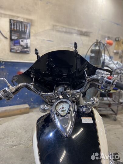 Ветровое стекло на мотоцикл