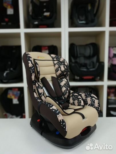 Автокресло 0-18 кг с регулировкой наклона Бежевый