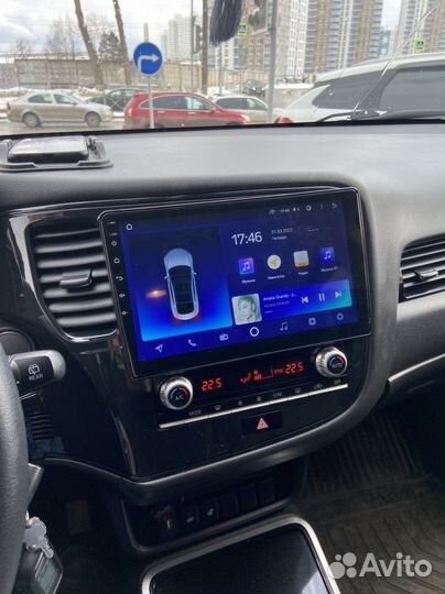 Магнитола Mitsubishi outlander 3