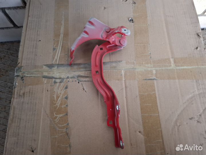 Петля капота левая Geely Coolray SX11 2019