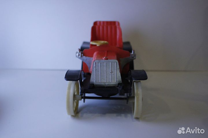 Заводная машинка СССР 