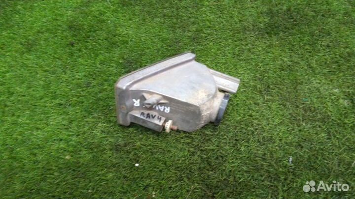 Фара противотуманная птф передняя правая Toyota