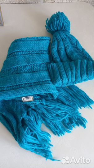 Зимний комплект шапка и шарф