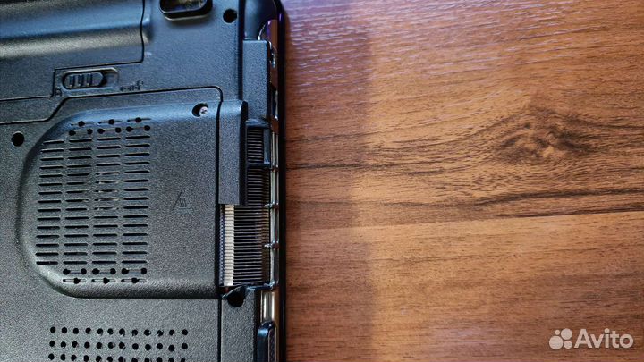 Ноутбук i3, DDR3 8Gb, HD 6730M, SSD