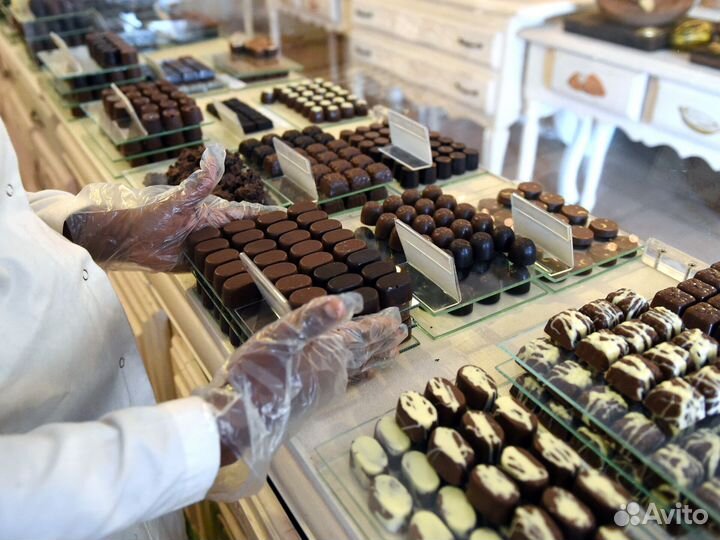 Упаковщик конфет на шоколадную фабрику Вахта