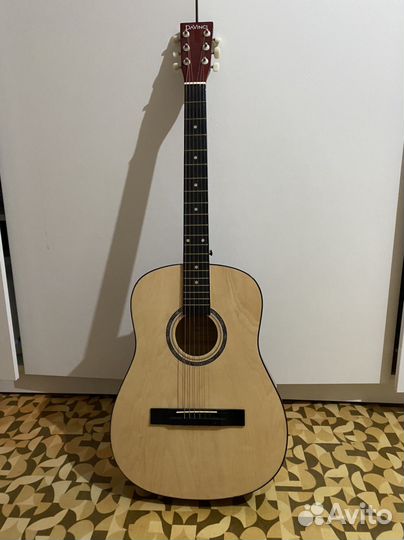 Акустическая гитара