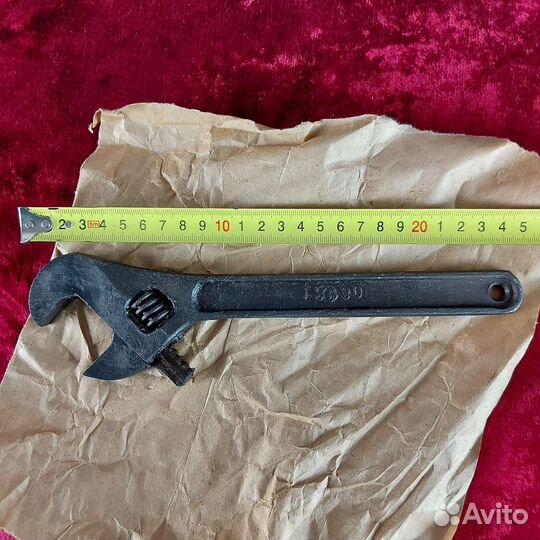 Разводной ключ СССР Новый