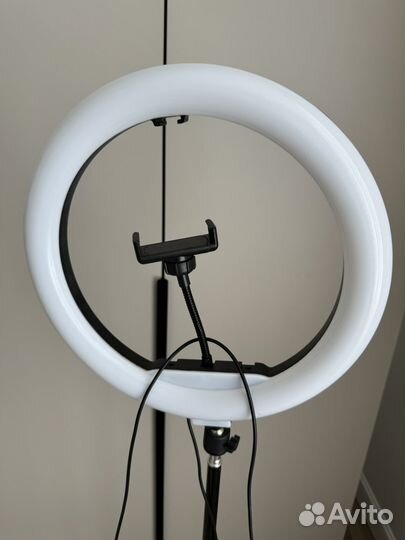 Кольцевая лампа 33 см