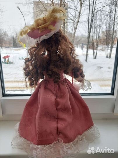 Кукла фарфоровая 40см коллекционная