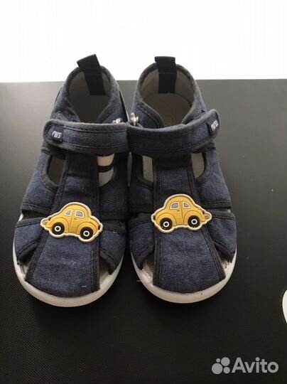 Сандалии текстильные