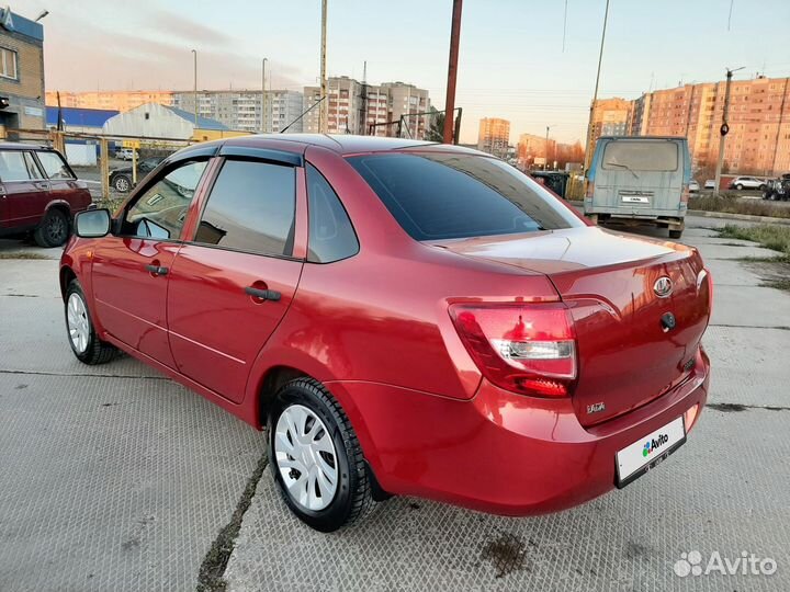 LADA Granta 1.6 AT, 2013, 98 243 км