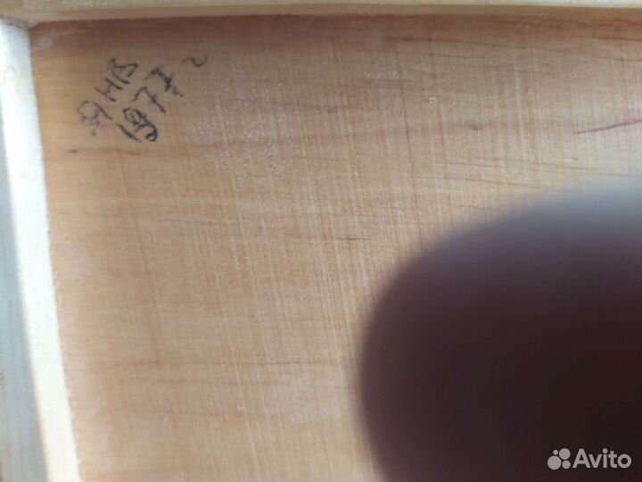 Шкатулка из дерева ручной работы