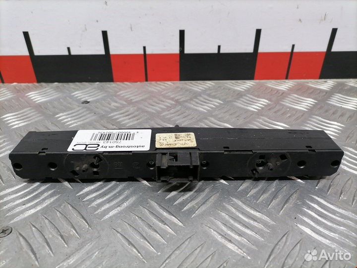 Кнопка аварийной сигнализации Opel Astra G 2007