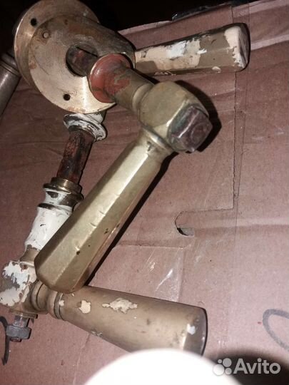 Бронзовые дверные ручки довоенные