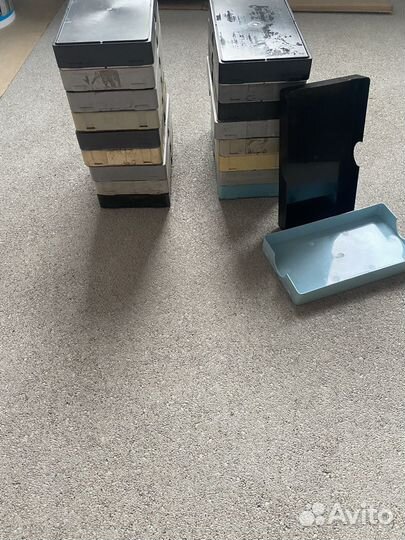 Коробки пластмассовые