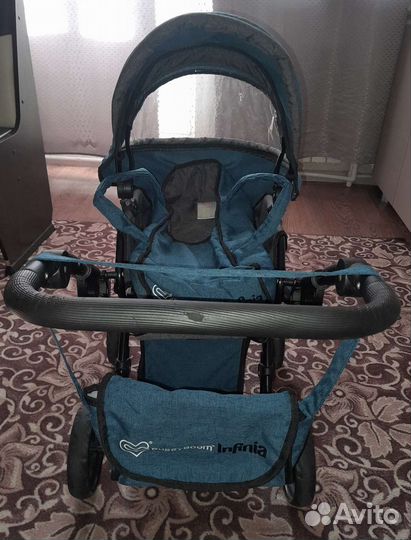 Коляска для кукол