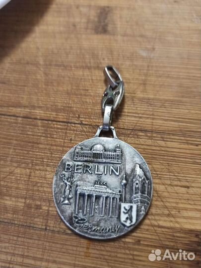 Серебряная, памятная медаль Германии и Берлину