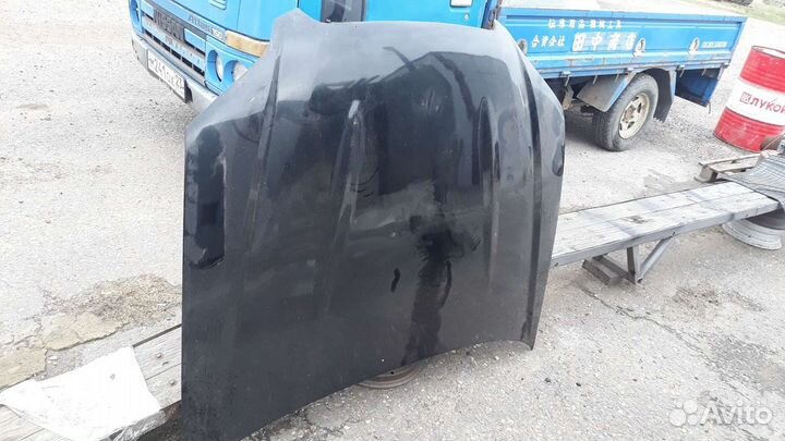 Капот subaru outback 2005 год