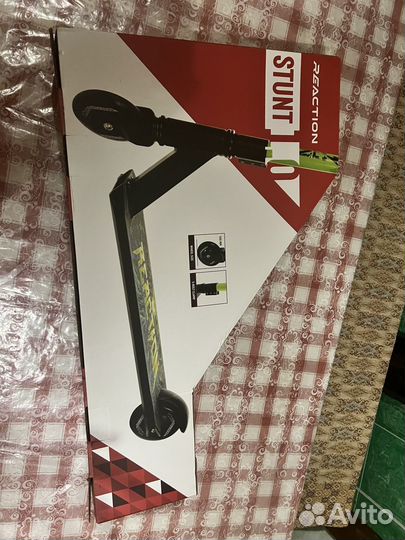 Самокат stunt зеленый