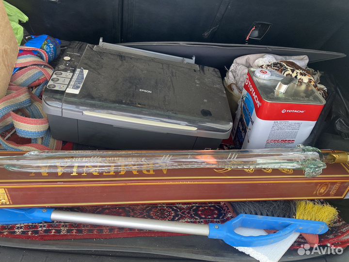 Бутылка в виде меча из под коньяка