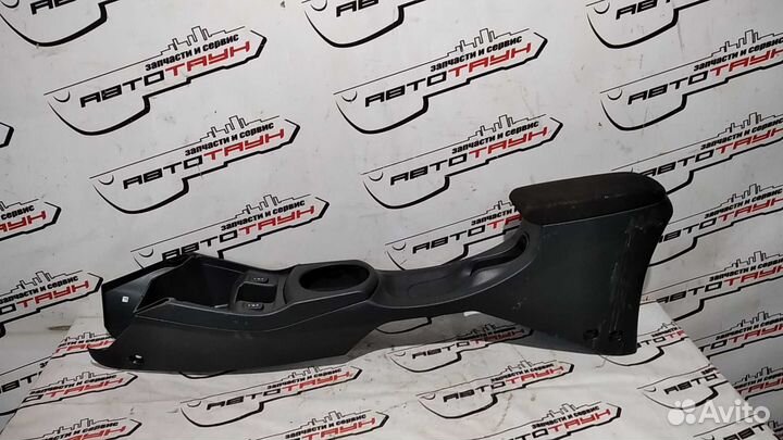 Подлокотник honda FIT GE6 GE7 GE8 GE9 GP1 GP4 В сборе черный XA4887