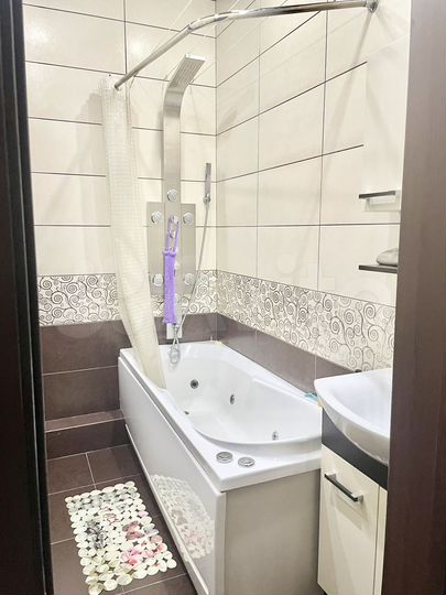 2-к. квартира, 66,2 м², 2/9 эт.