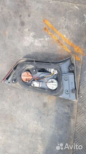 Фонарь в крышку багажника правый Kia Rio 3