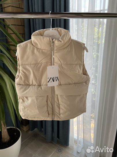 Жилет zara