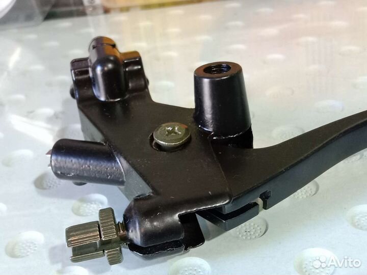 Ручка сцепления на мотоцикл