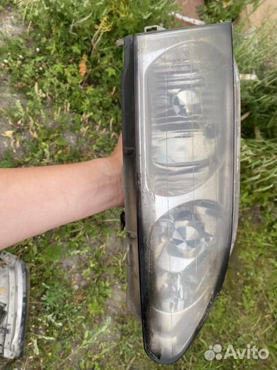 Фары на toyota corolla levin