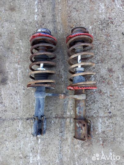 Стойка амортизатора передняя LADA 2110 LADA