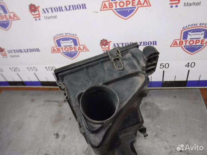 Корпус воздушного фильтра Ford Mondeo 2 1.6 1997