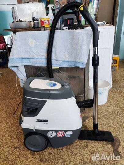 Пылесос Karcher с аквафильтром