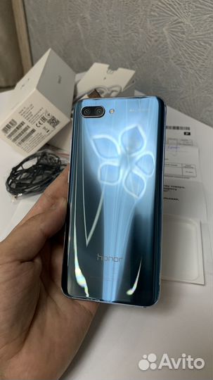 Honor 10