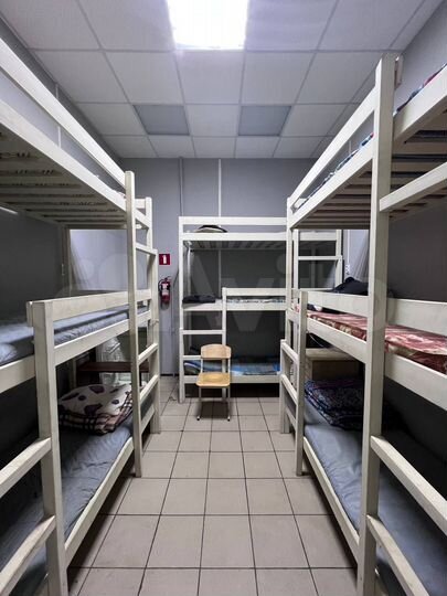 Комната 20 м² в 4-к., 1/4 эт.