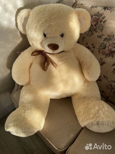 Плюшевый медведь