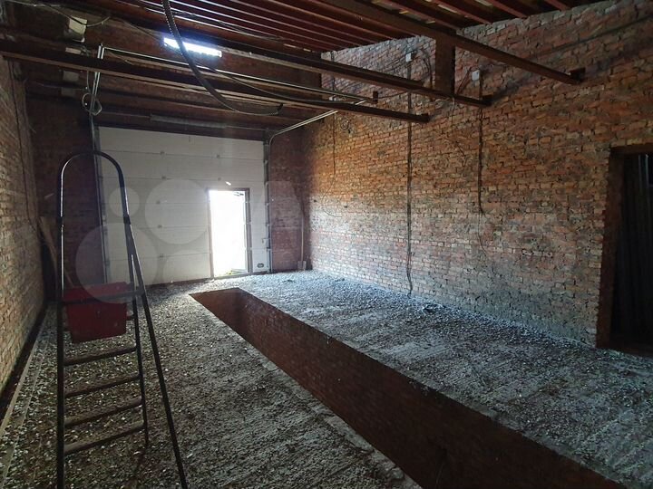 Свободного назначения, 300 м²